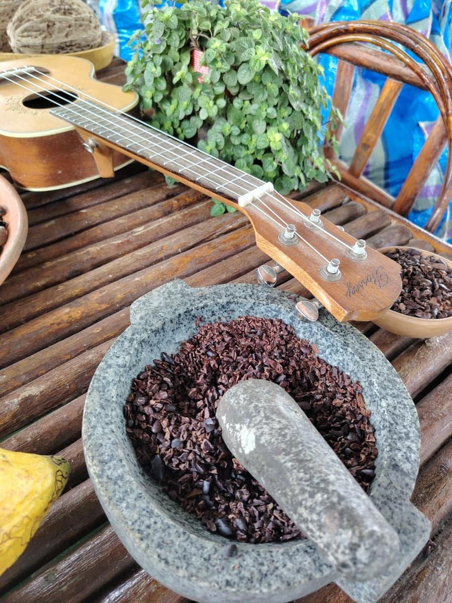 Proceso de molienda artesanal del cacao